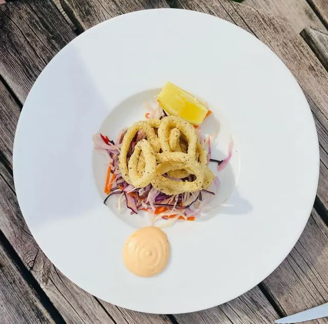 SQUIDLICOUS!! 🦑🦑🦑

#litebites #lunch #beergarden #spring #pub #pubfood #eatoutcornwall #padstow #wadebridge #stissey #cornwall #pickwickinn