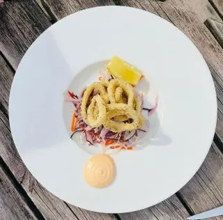 SQUIDLICOUS!! 🦑🦑🦑

#litebites #lunch #beergarden #spring #pub #pubfood #eatoutcornwall #padstow #wadebridge #stissey #cornwall #pickwickinn